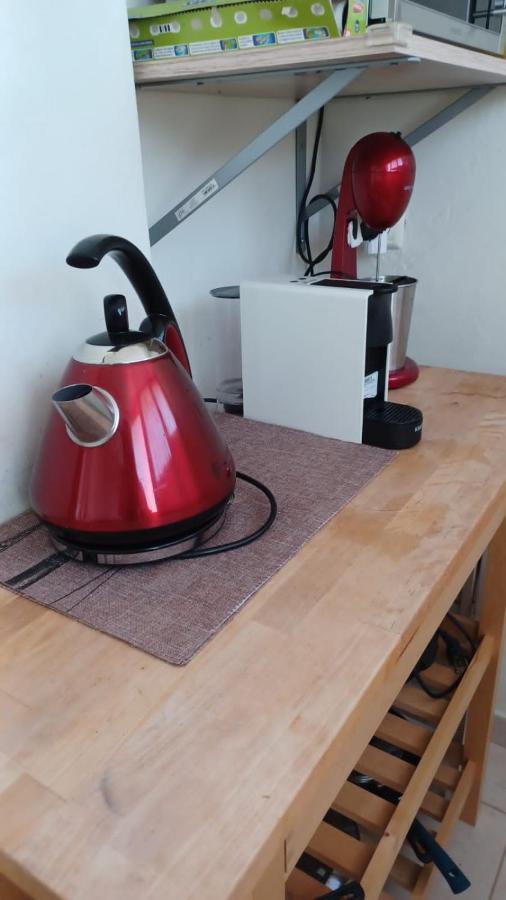 Central 6Th Floor Studio Near Metro & View&200Mbps 雅典 外观 照片
