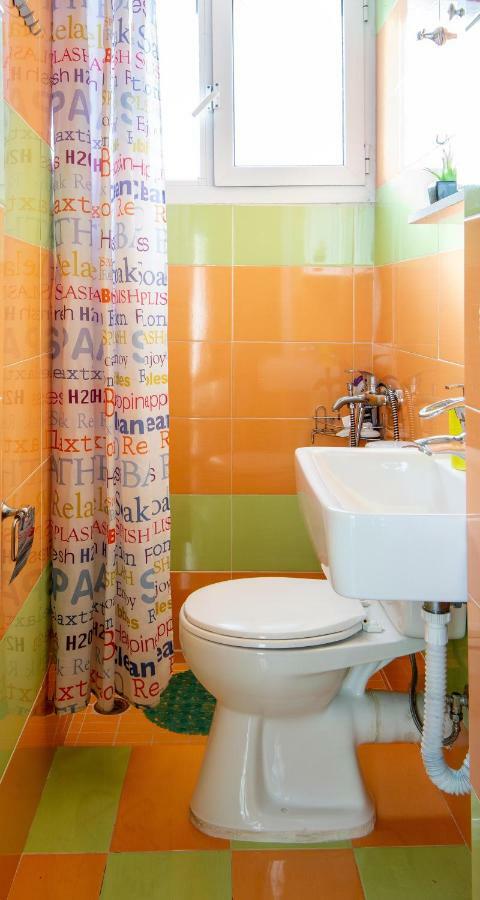 Central 6Th Floor Studio Near Metro & View&200Mbps 雅典 外观 照片